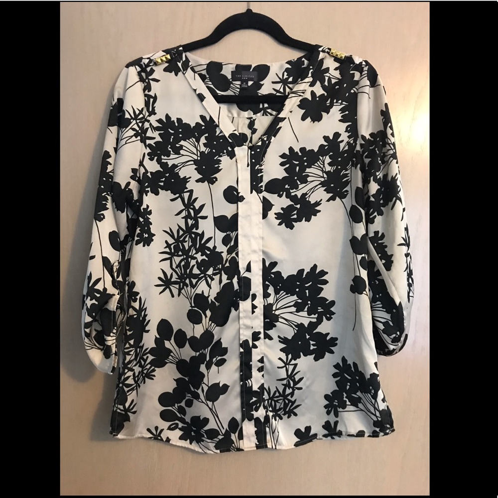 Silk black and white dress shirt with gold detail